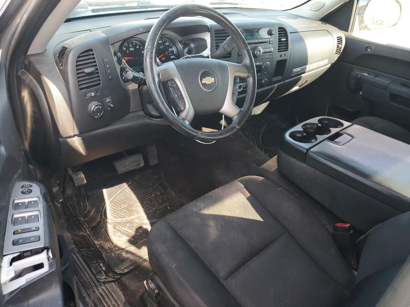 Photo 8 from auction – 2013 CHEVROLET SILVERADO with VIN 1GCRCSE06DZ106537