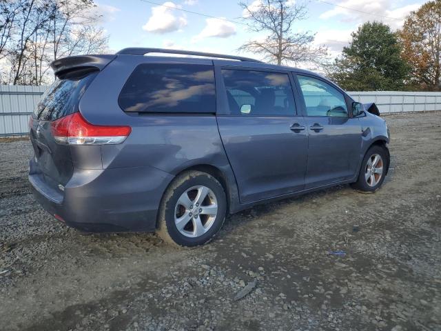Photo 3 from auction – 2011 TOYOTA SIENNA LE with VIN 5TDKK3DC8BS012048