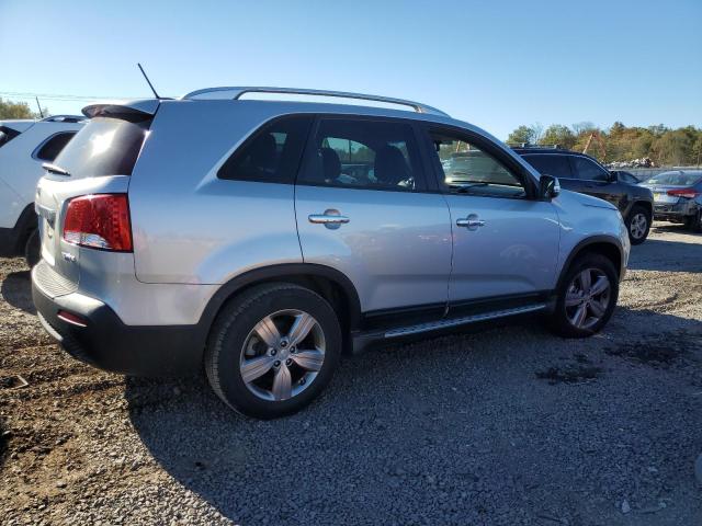 Photo 3 from auction – 2012 KIA SORENTO with VIN 5XYKUDA21CG272463