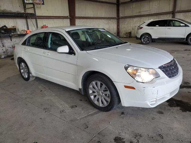 Photo 4 from auction – 2010 CHRYSLER SEBRING LIMITED with VIN 1C3CC5FD9AN194550