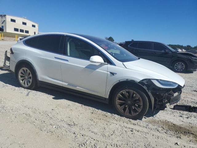 Photo 4 from auction – 2018 TESLA MODEL X with VIN 5YJXCBE21JF112398
