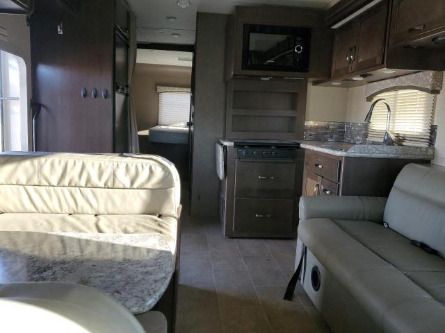 Photo 6 from auction – 2017 THOR CHATEAU 30D with VIN 1FDXE4FS9HDC76967