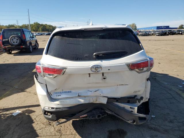 Фото 6 с аукциона – 2014 TOYOTA HIGHLANDER с VIN 5TDKKRFH0ES010214