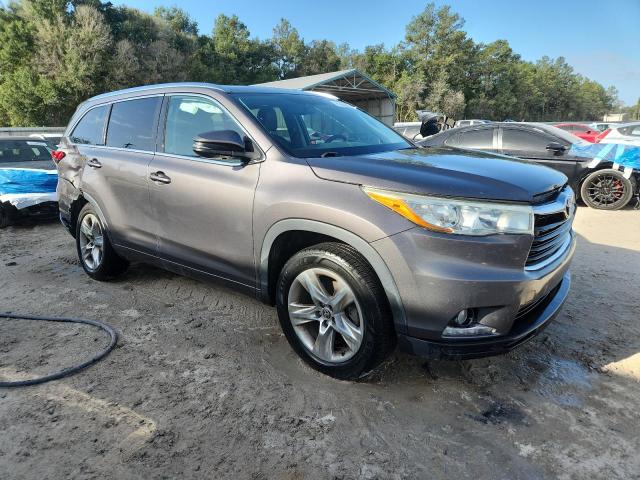 Photo 4 from auction – 2016 TOYOTA HIGHLANDER with VIN 5TDYKRFH9GS124273