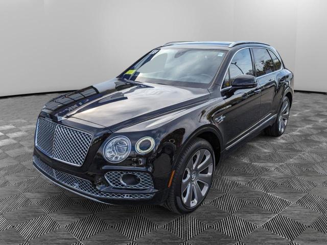 Photo 2 from auction – 2018 BENTLEY BENTAYGA with VIN SJAAC2ZV8JC021962