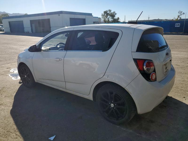 Photo 2 from auction – 2015 CHEVROLET SONIC LT with VIN 1G1JD6SB0F4153580