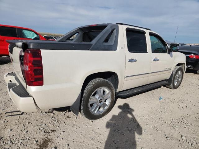 Photo 3 from auction – 2010 CHEVROLET AVALANCHE with VIN 3GNVKGE06AG287866