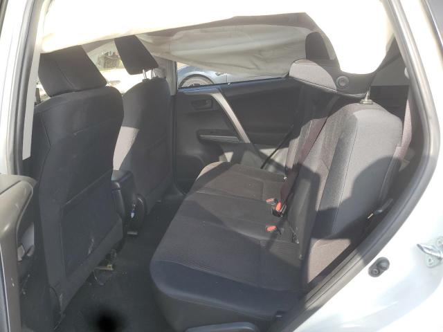 Photo 10 from auction – 2016 TOYOTA RAV4 LE with VIN JTMZFREV6GJ080715