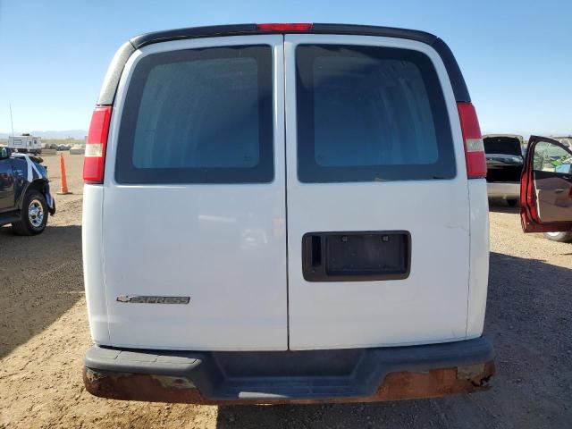 Photo 6 from auction – 2004 CHEV EXPRESS G1500 with VIN 1GCFG15X541101679