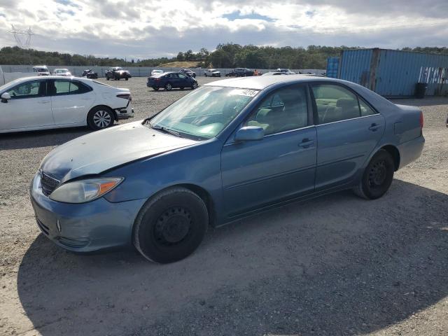 TOYOTA CAMRY LE 2003 with VIN 4T1BE32K13U747870 - Photo from auction