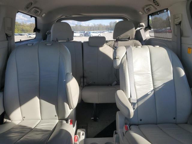 Photo 10 from auction – 2011 TOYOTA SIENNA XLE with VIN 5TDYK3DC7BS019857