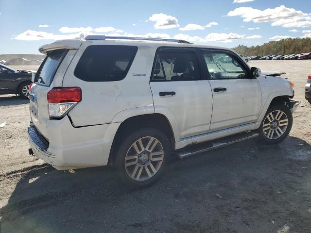 Photo 3 from auction – 2011 TOYOTA 4RUNNER SR with VIN JTEBU5JR5B5039885
