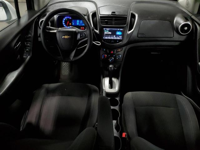 Photo 8 from auction – 2016 CHEVROLET TRAX LS with VIN 3GNCJKSB2GL273093