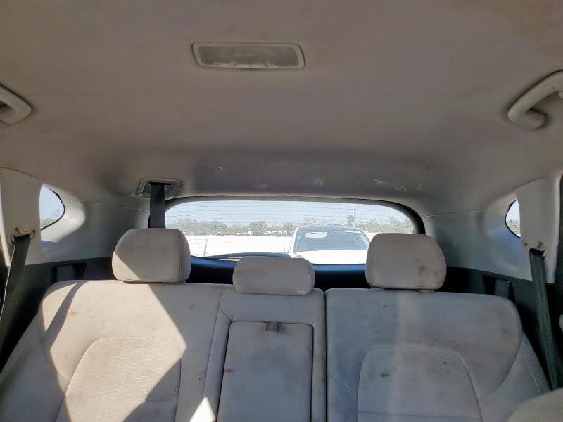 Photo 10 from auction – 2019 HYUNDAI TUCSON SE with VIN KM8J2CA43KU935537