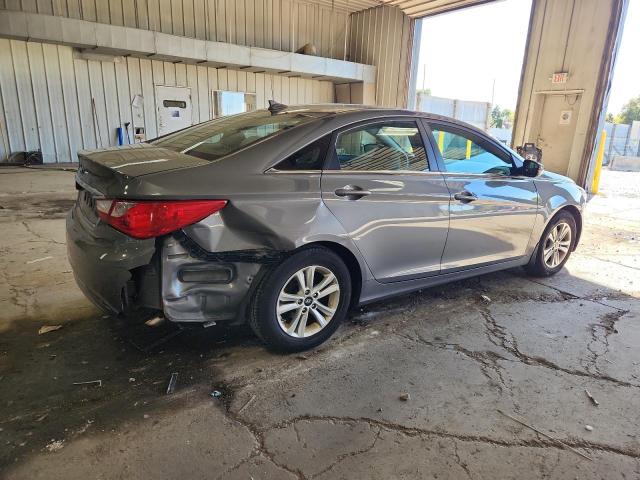 Photo 3 from auction – 2013 HYUNDAI SONATA GLS with VIN 5NPEB4AC2DH663899