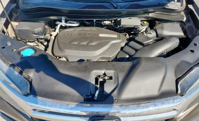 Photo 11 from auction – 2020 HONDA RIDGELINE with VIN 5FPYK3F72LB011694
