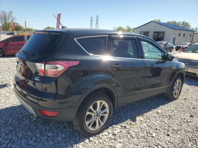 Photo 3 from auction – 2017 FORD ESCAPE SE with VIN 1FMCU9GD0HUB82328