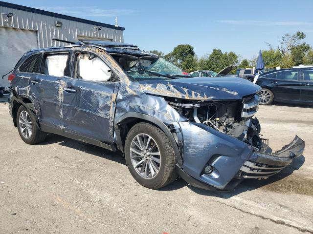 Photo 4 from auction – 2019 TOYOTA HIGHLANDER with VIN 5TDJZRFH3KS708447