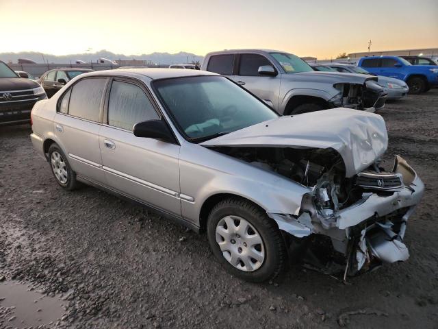 Photo 4 from auction – 2000 HONDA CIVIC BASE with VIN 2HGEJ6616YH604781