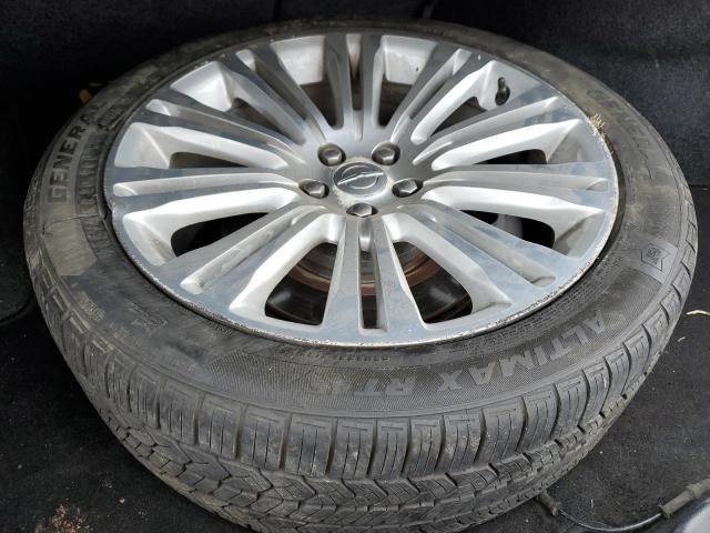 Photo 12 from auction – 2012 CHRYSLER 300C LUXUR with VIN 2C3CCAPT5CH311678