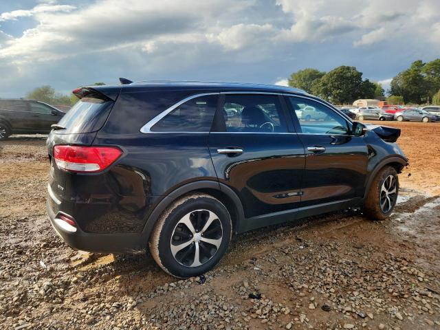 Photo 3 from auction – 2017 KIA SORENTO EX with VIN 5XYPH4A57HG309706