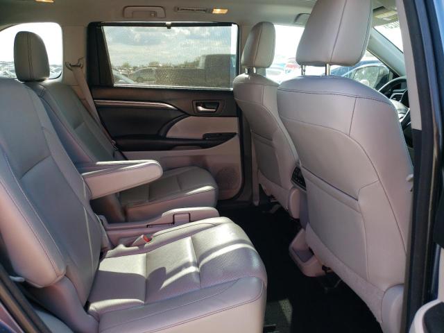 Photo 11 from auction – 2017 TOYOTA HIGHLANDER with VIN 5TDDZRFH0HS456520