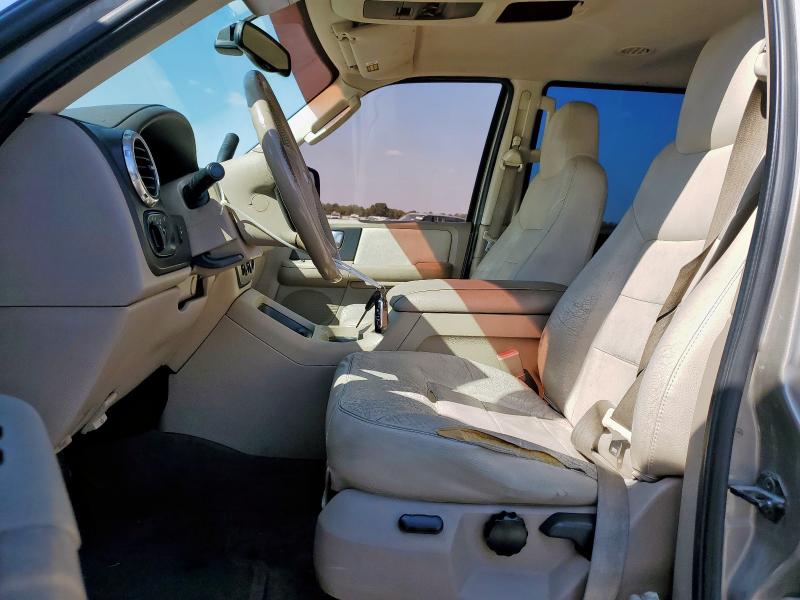 Zdjęcie 7 z aukcji – 2003 FORD EXPEDITION z VIN 1FMRU15W03LB42829