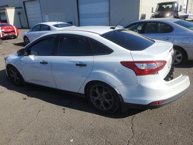 Фото 2 с аукциона – 2013 FORD FOCUS S с VIN 1FADP3E29DL171056