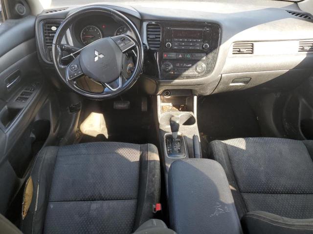Photo 8 from auction – 2016 MITSUBISHI OUTLANDER with VIN JA4AD2A34GZ020927