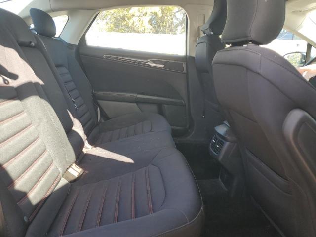 Photo 10 from auction – 2016 FORD FUSION SE with VIN 3FA6P0T95GR310581