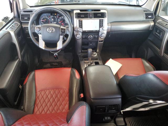Photo 8 from auction – 2021 TOYOTA 4RUNNER SR with VIN JTEBU5JR0M5943260