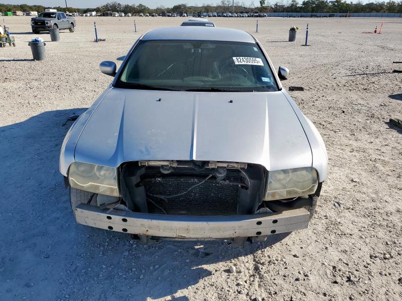 Photo 5 from auction – 2005 CHRYSLER 300 TOURING with VIN 2C3JA53G55H684378