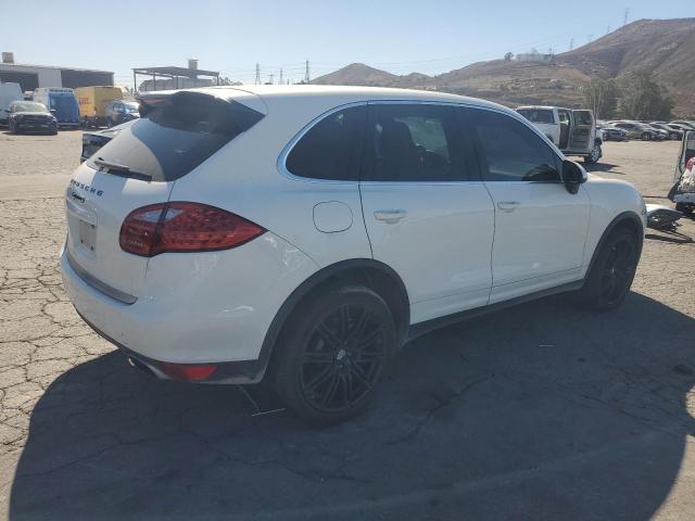 Photo 3 from auction – 2011 PORSCHE CAYENNE S with VIN WP1AB2A2XBLA53069