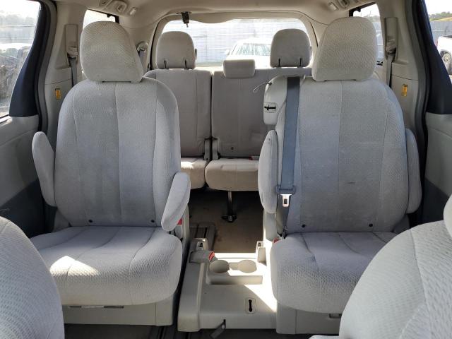 Photo 10 from auction – 2013 TOYOTA SIENNA LE with VIN 5TDKK3DC3DS293176