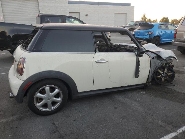 Photo 3 from auction – 2010 MINI COOPER with VIN WMWMF3C55ATZ62400