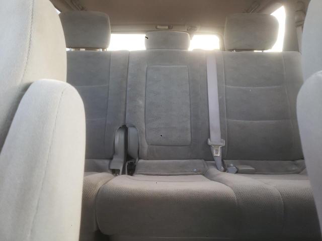 Photo 10 from auction – 2005 TOYOTA SEQUOIA SR with VIN 5TDZT34A95S251686