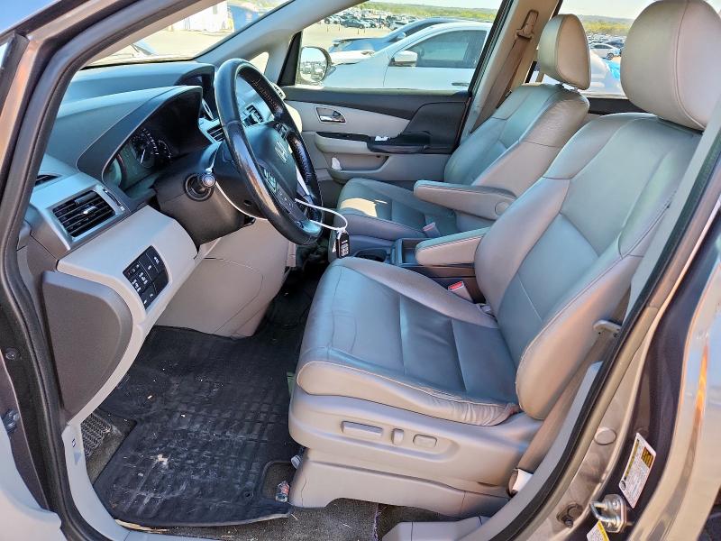 Photo 7 from auction – 2015 HONDA ODYSSEY with VIN 5FNRL5H92FB009632