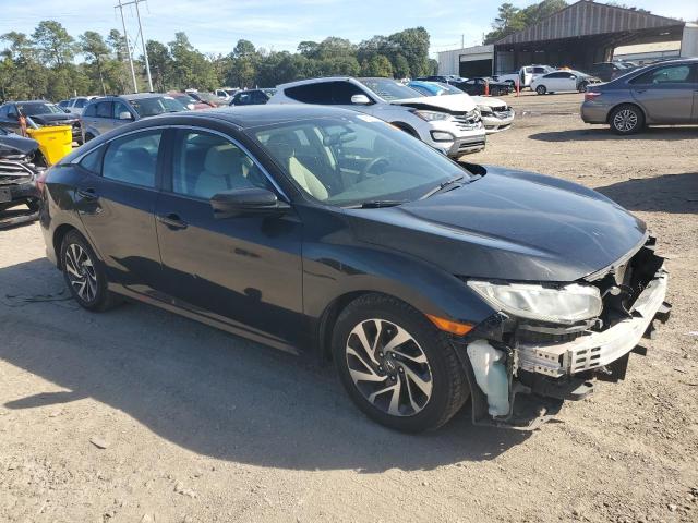 Photo 4 from auction – 2018 HONDA CIVIC EX with VIN 19XFC2F72JE017571