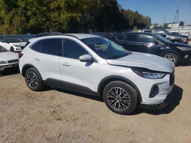 Photo 4 from auction – 2025 FORD ESCAPE with VIN 1FMCU0E1XSUA40032
