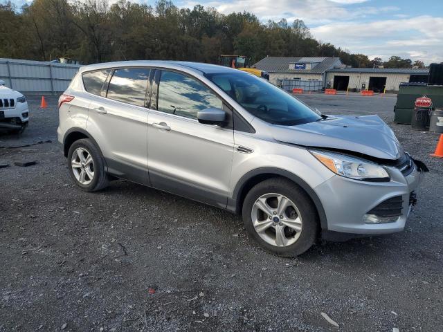 Photo 4 from auction – 2016 FORD ESCAPE SE with VIN 1FMCU0G75GUA89843