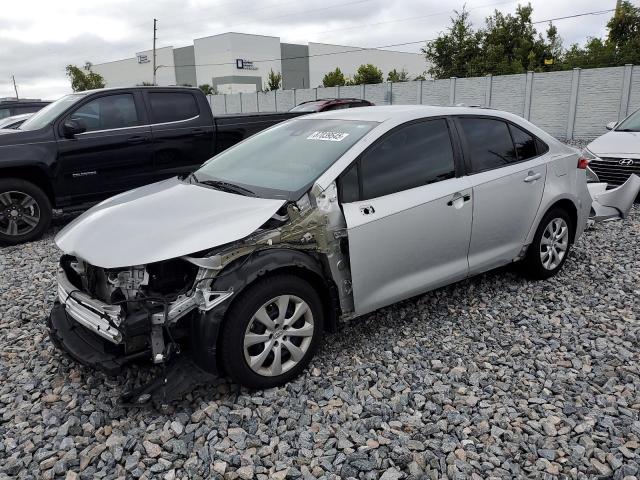 TOYOTA COROLLA LE 2020 with VIN 5YFEPRAE5LP059667 - Photo from auction