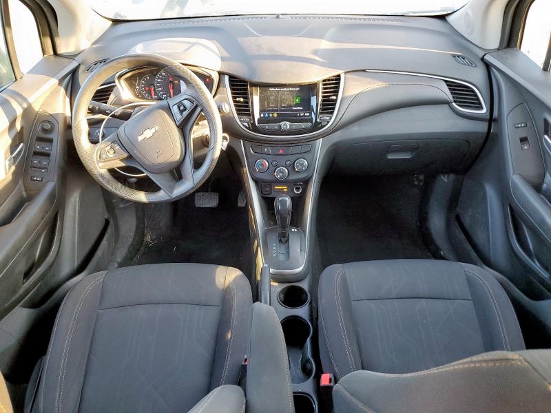 Photo 8 from auction – 2018 CHEVROLET TRAX 1LT with VIN 3GNCJLSB3JL258647