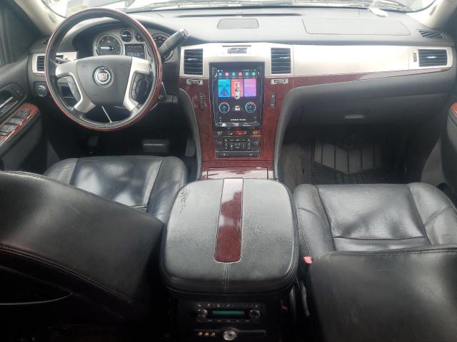 Photo 8 from auction – 2010 CADILLAC ESCALADE P with VIN 1GYUKCEF5AR240758