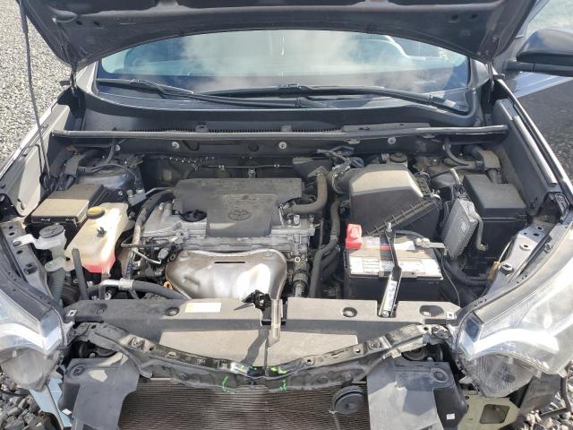 Photo 12 from auction – 2017 TOYOTA RAV4 LE with VIN 2T3BFREV5HW643760