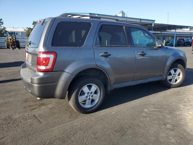 Photo 3 from auction – 2009 FORD ESCAPE XLT with VIN 1FMCU03789KA30368