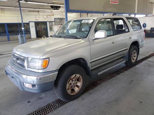 TOYOTA 4RUNNER SR 2000 with VIN JT3GN86R3Y0177209 - Photo from auction