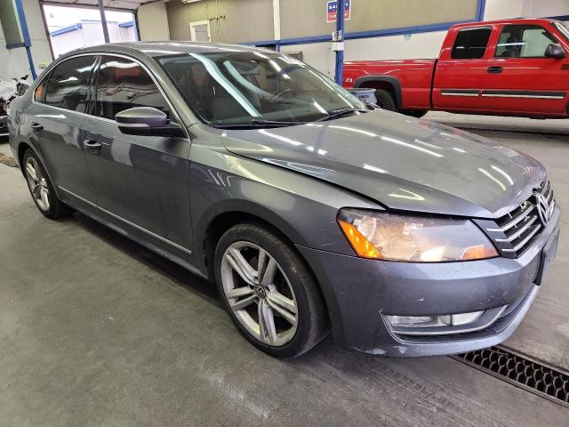 Photo 4 from auction – 2014 VOLKSWAGEN PASSAT SE with VIN 1VWBN7A38EC001525