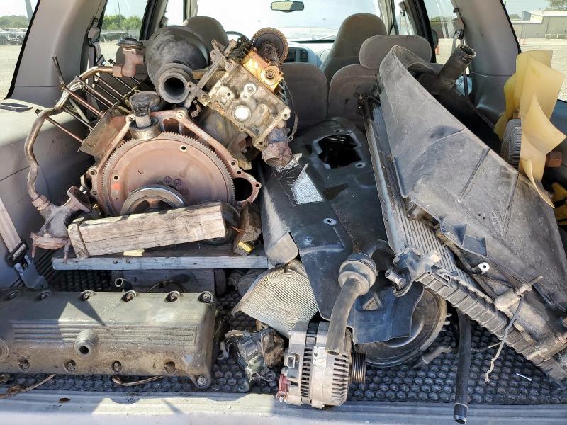 Photo 13 from auction – 2002 FORD EXPEDITION with VIN 1FMPU16LX2LA44711