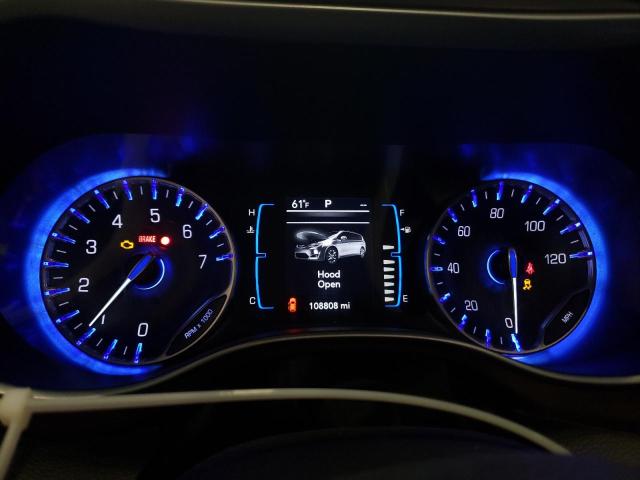 Photo 9 from auction – 2018 CHRYSLER PACIFICA T with VIN 2C4RC1FG4JR104667