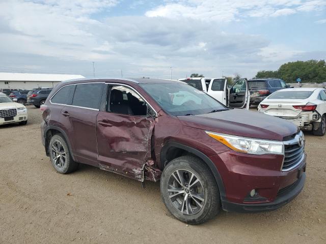 Photo 4 from auction – 2016 TOYOTA HIGHLANDER with VIN 5TDJKRFH4GS295840